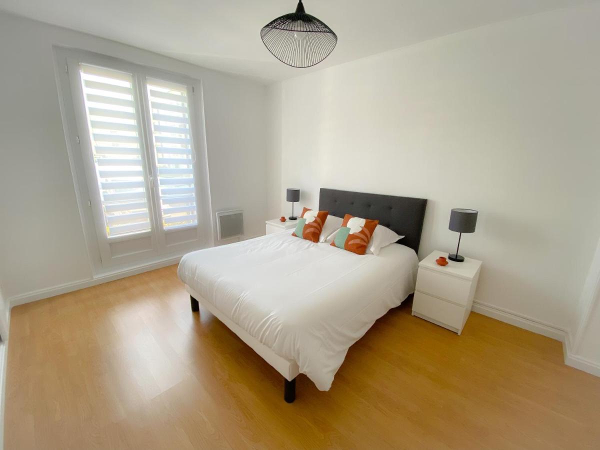 Le Familial Apartment Calais Exterior photo